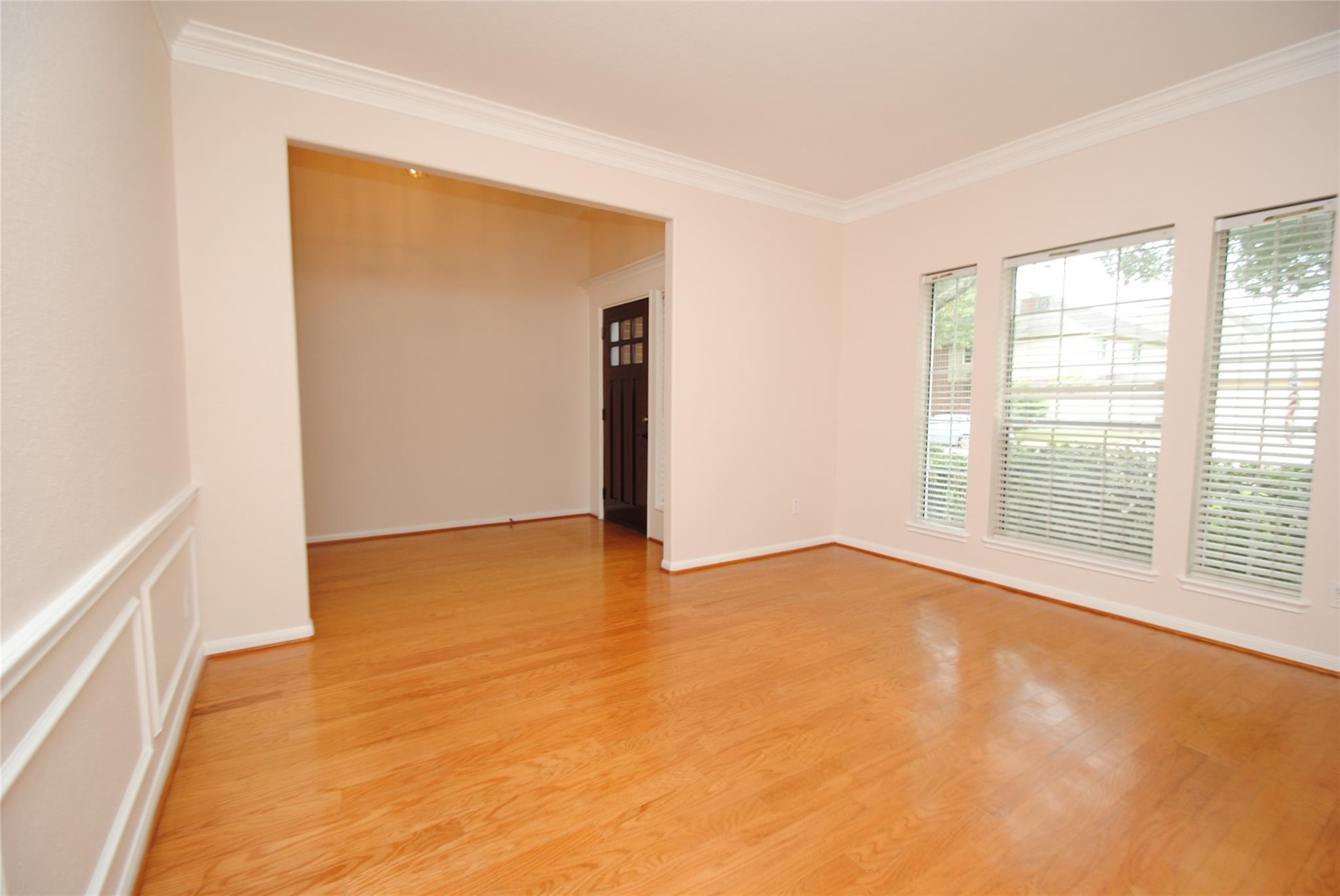 Houston, Texas, 77094, United States, 4 Bedrooms Bedrooms, ,3 BathroomsBathrooms,Residential,Forsale,1954122