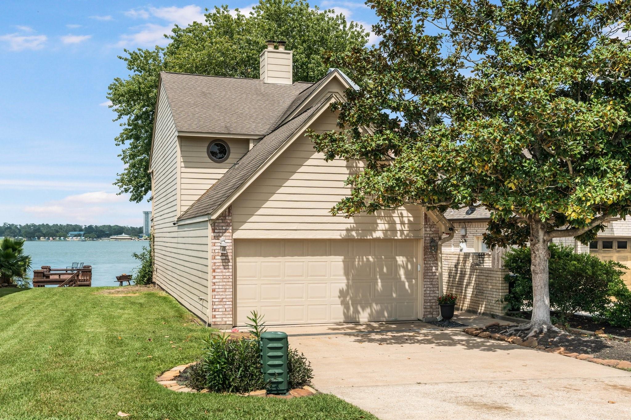 Montgomery, Texas, 77356, United States, 2 Bedrooms Bedrooms, ,2 BathroomsBathrooms,Residential,Forsale,1954141