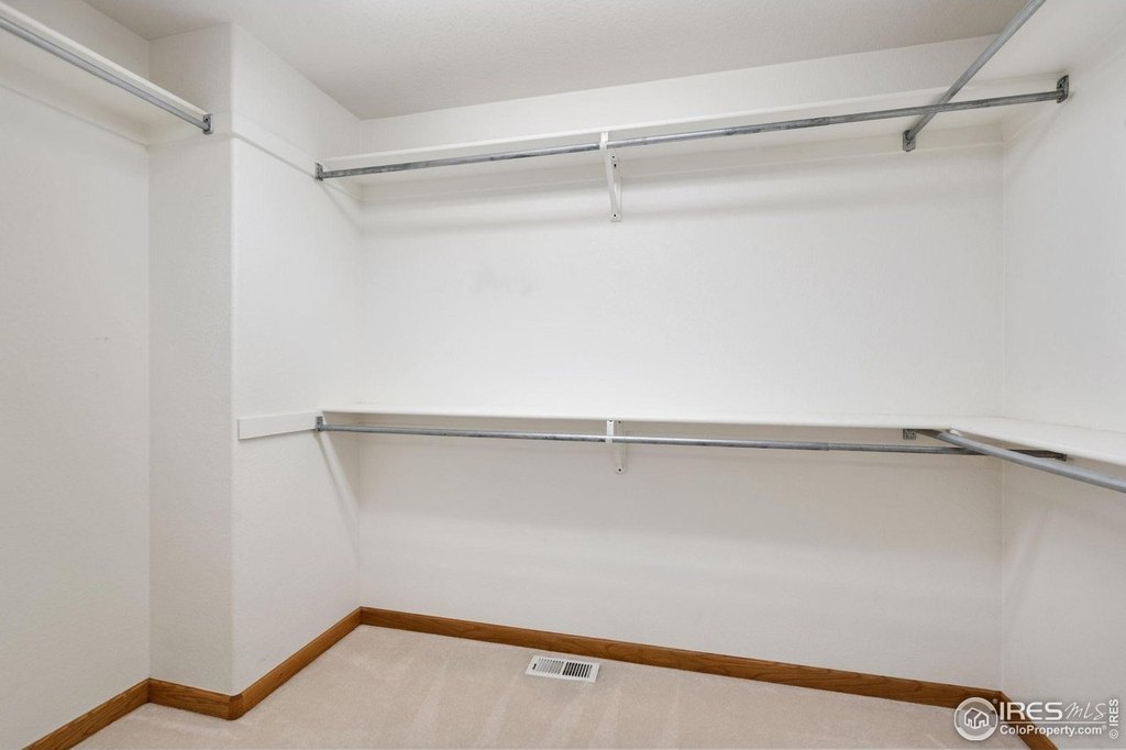 Loveland, Colorado, 80537, United States, 5 Bedrooms Bedrooms, ,3.5 BathroomsBathrooms,Residential,Forsale,1967203