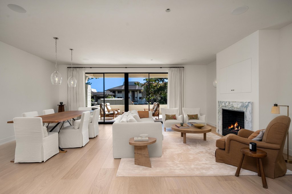 SANTA BARBARA, California, 93108, United States, 2 Bedrooms Bedrooms, ,2.5 BathroomsBathrooms,Residential,Forsale,1964340