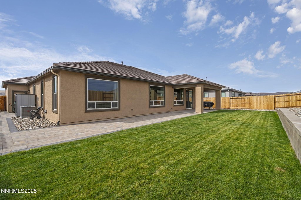 Sparks, Nevada, 89441, United States, 3 Bedrooms Bedrooms, ,2 BathroomsBathrooms,Residential,Forsale,1954160