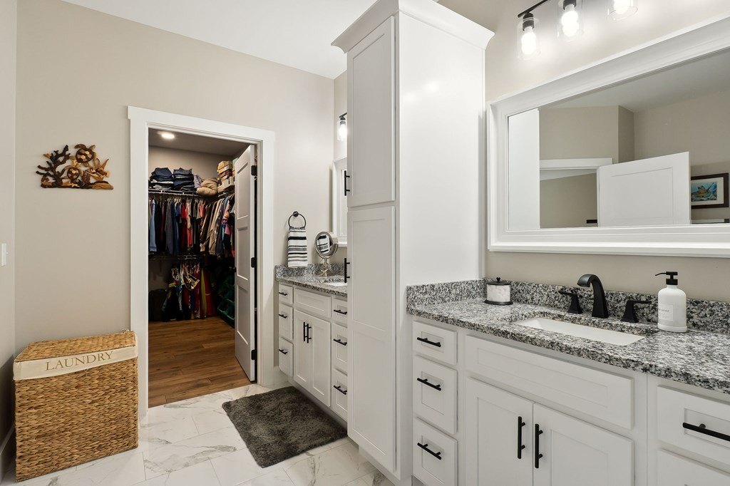 Cookeville, Tennessee, 38501, United States, 3 Bedrooms Bedrooms, ,2.5 BathroomsBathrooms,Residential,Forsale,1996610