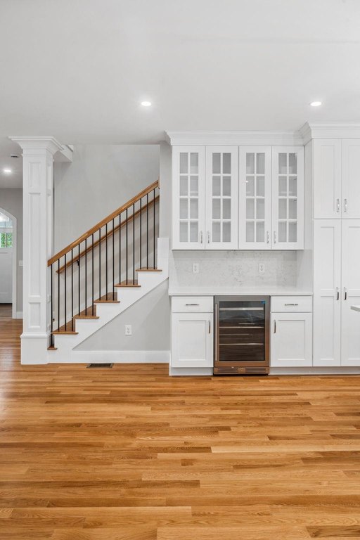 Kittery, Maine, 03905, United States, 4 Bedrooms Bedrooms, ,2.5 BathroomsBathrooms,Residential,Forsale,2002410