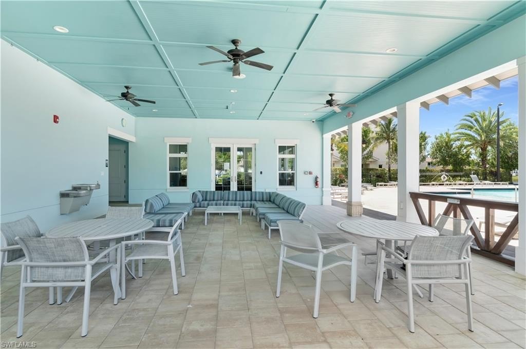 NAPLES, Florida, 34112, United States, 2 Bedrooms Bedrooms, ,2 BathroomsBathrooms,Residential,Forsale,1971923