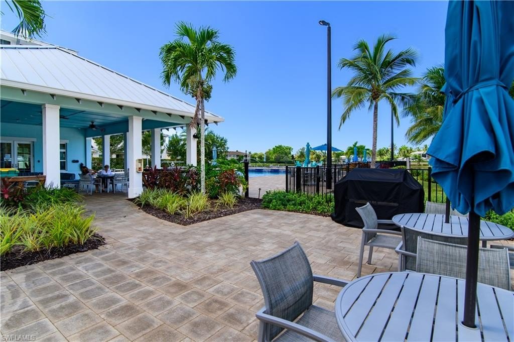 NAPLES, Florida, 34112, United States, 2 Bedrooms Bedrooms, ,2 BathroomsBathrooms,Residential,Forsale,1971923