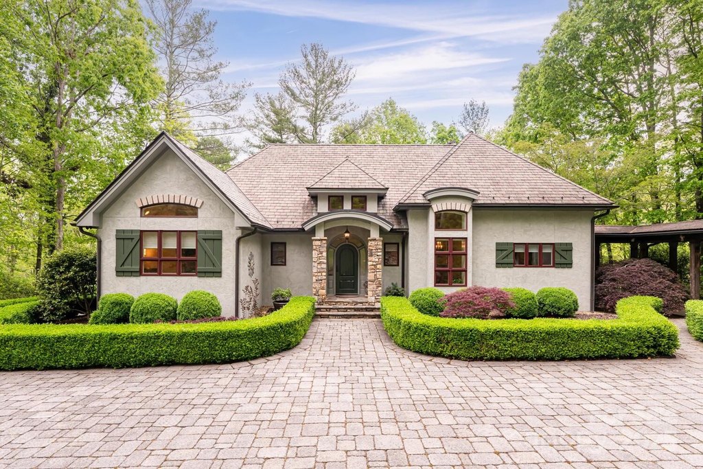 Arden, North Carolina, 28704, United States, 3 Bedrooms Bedrooms, ,2.5 BathroomsBathrooms,Residential,Forsale,1985991 Arden, North Carolina, 28704, United States, 3 Bedrooms Bedrooms, ,2.5 BathroomsBathrooms,Residential,Forsale,1985991