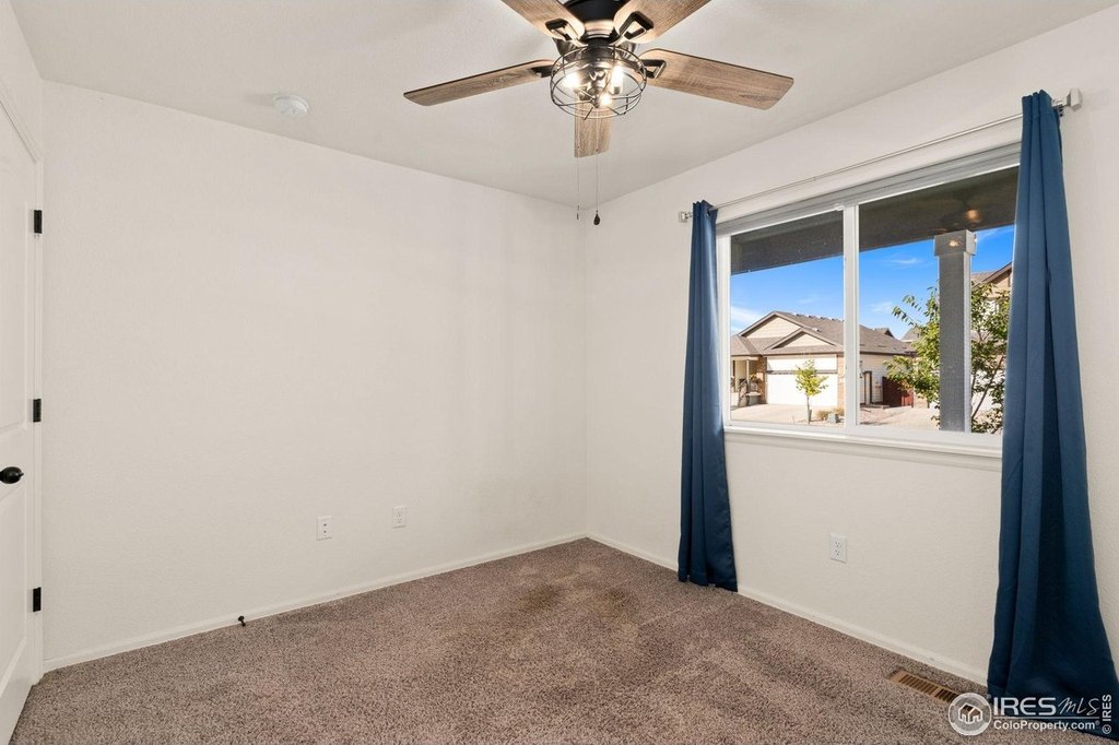 Windsor, Colorado, 80550, United States, 5 Bedrooms Bedrooms, ,3 BathroomsBathrooms,Residential,Forsale,1967217