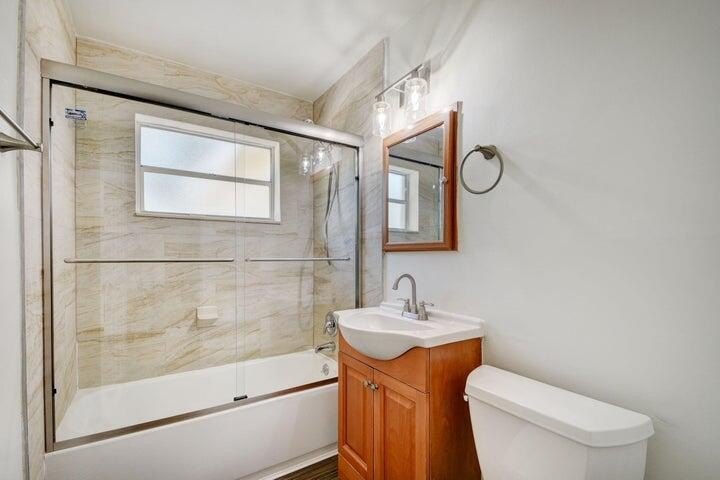 Lake Worth Beach, Florida, 33460, United States, 4 Bedrooms Bedrooms, ,2 BathroomsBathrooms,Residential,Forsale,1969910