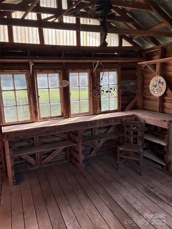 Vale, North Carolina, 28168, United States, 4 Bedrooms Bedrooms, ,1 BathroomBathrooms,Residential,Forsale,1985976