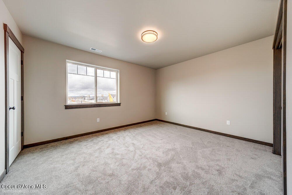 Post Falls, Idaho, 83854, United States, 4 Bedrooms Bedrooms, ,2.5 BathroomsBathrooms,Residential,Forsale,1984590