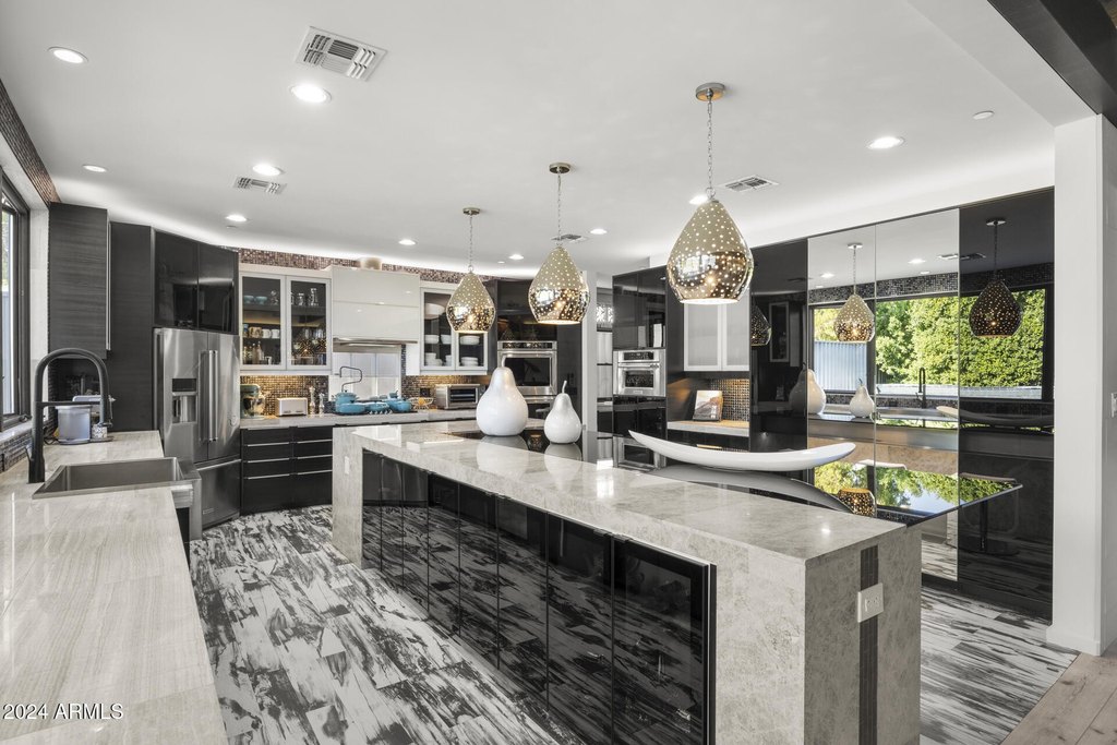 Scottsdale, Arizona, 85250, United States, 3 Bedrooms Bedrooms, ,2.5 BathroomsBathrooms,Residential,Forsale,2004935