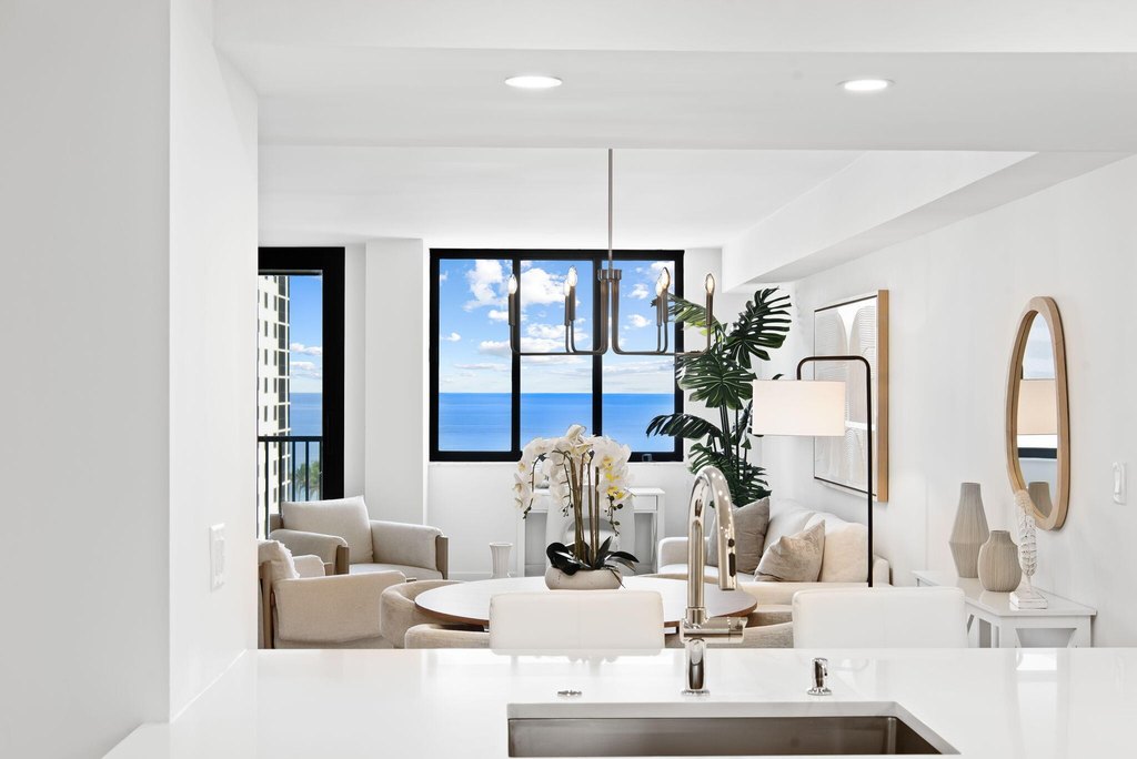 Highland Beach, Florida, 33487, United States, 2 Bedrooms Bedrooms, ,2 BathroomsBathrooms,Residential,Forsale,1929752