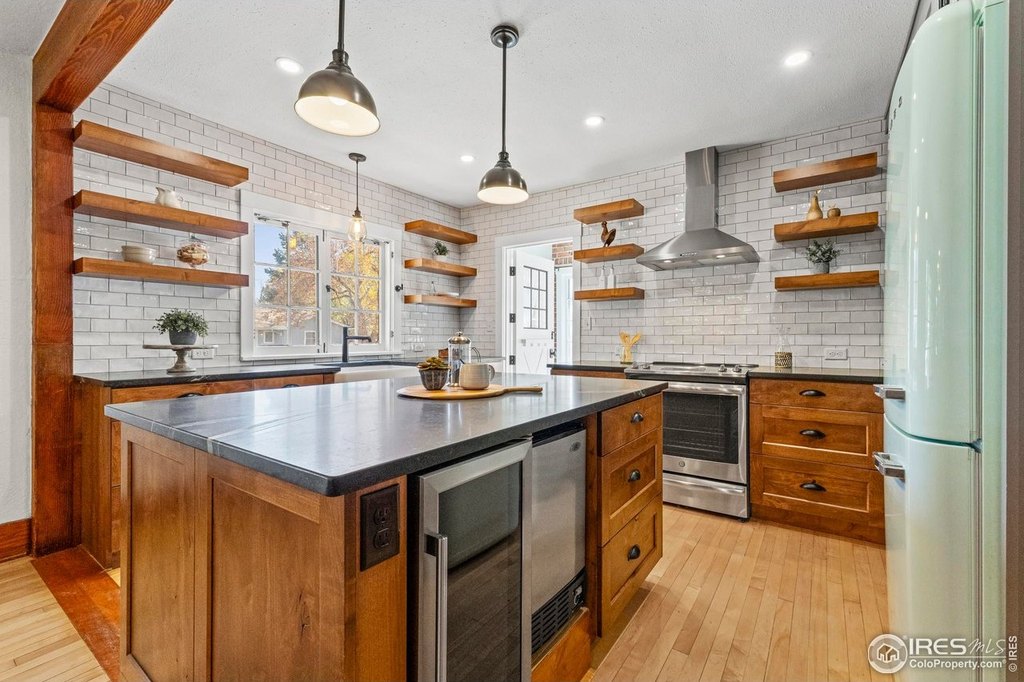 Fort Collins, Colorado, 80521, United States, 4 Bedrooms Bedrooms, ,2 BathroomsBathrooms,Residential,Forsale,1926791