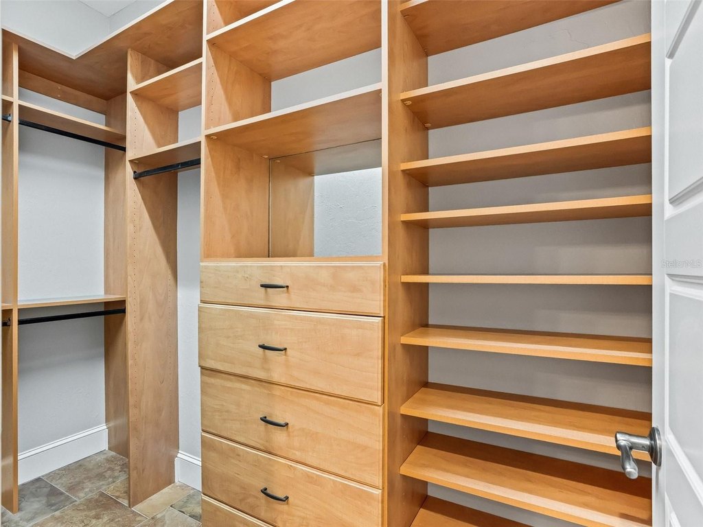 OCALA, Florida, 34473, United States, 4 Bedrooms Bedrooms, ,4.5 BathroomsBathrooms,Residential,Forsale,1969801