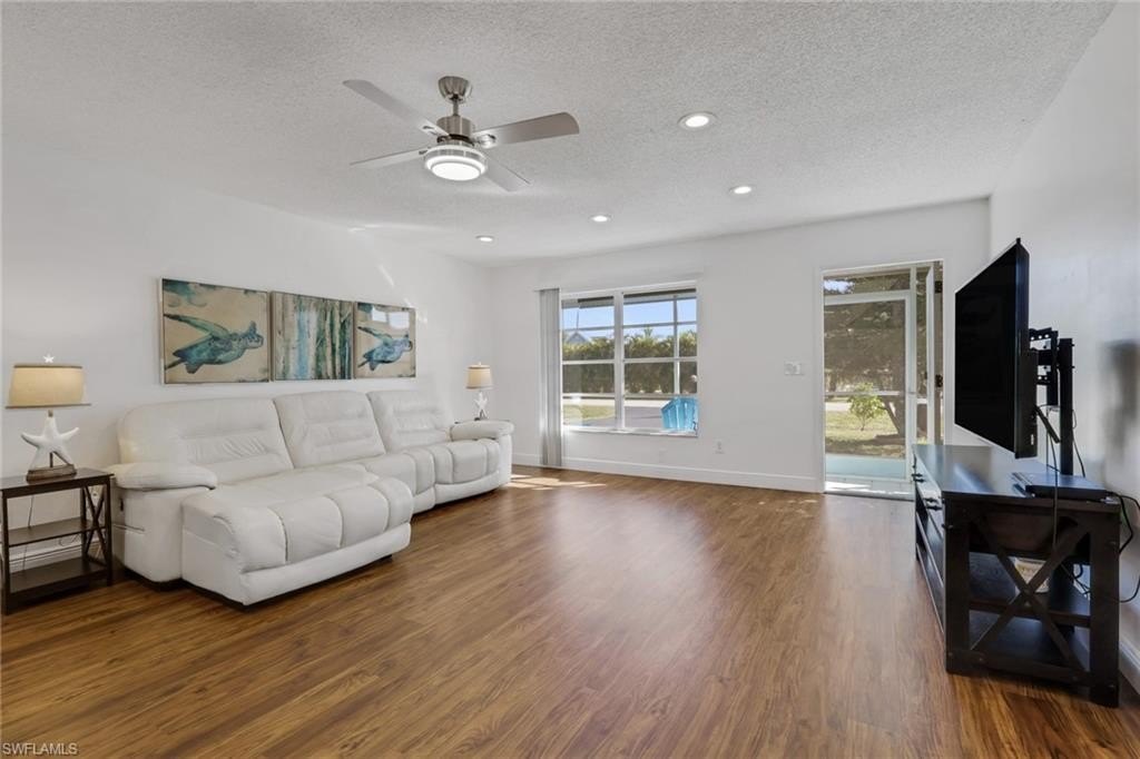 BONITA SPRINGS, Florida, 34134, United States, 2 Bedrooms Bedrooms, ,2 BathroomsBathrooms,Residential,Forsale,2011979