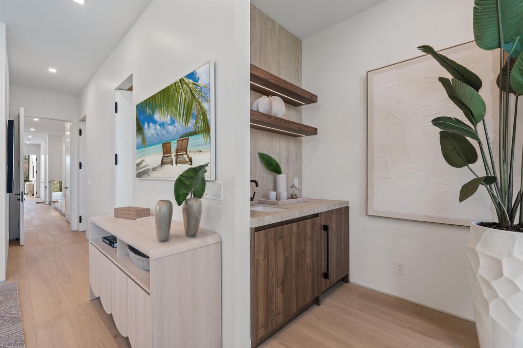 Delray Beach, Florida, 33483, United States, 3 Bedrooms Bedrooms, ,3.5 BathroomsBathrooms,Residential,Forsale,2010636