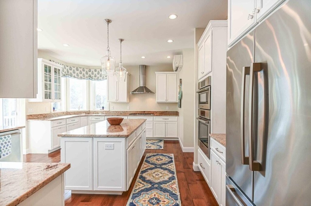 Ogunquit, Maine, 03907, United States, 4 Bedrooms Bedrooms, ,3 BathroomsBathrooms,Residential,Forsale,1894028