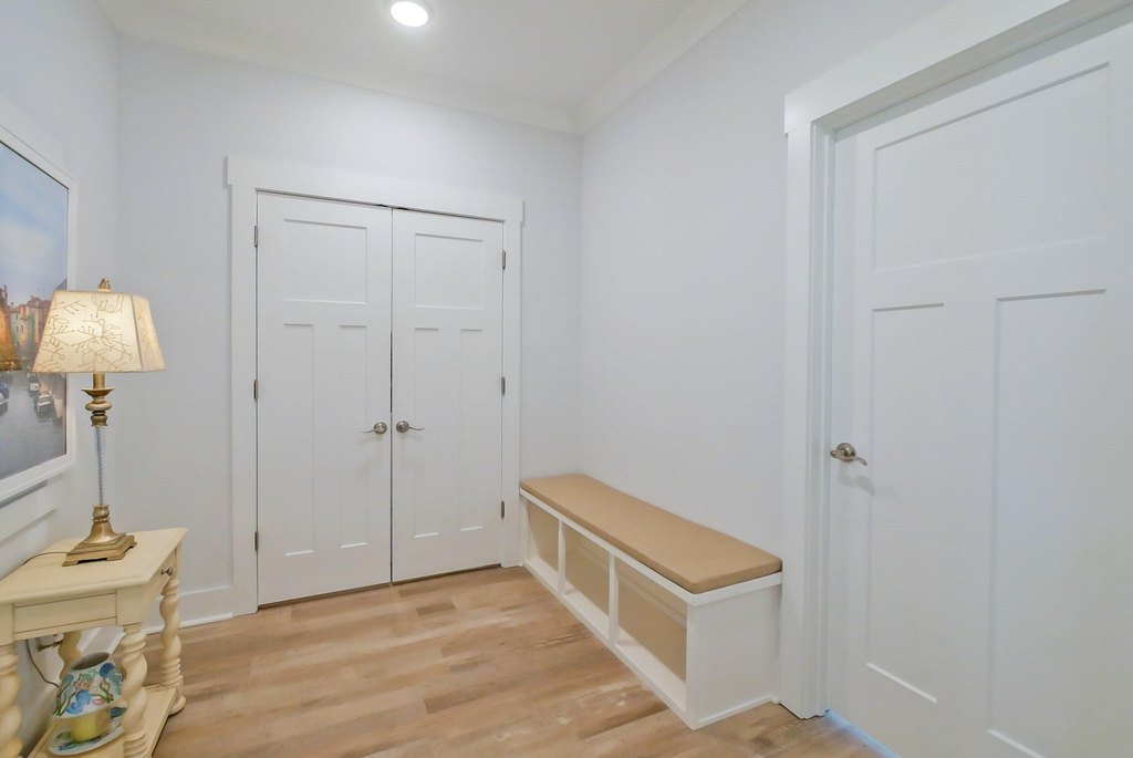 Harrison, Tennessee, 37341, United States, 2 Bedrooms Bedrooms, ,2 BathroomsBathrooms,Residential,Forsale,2011263