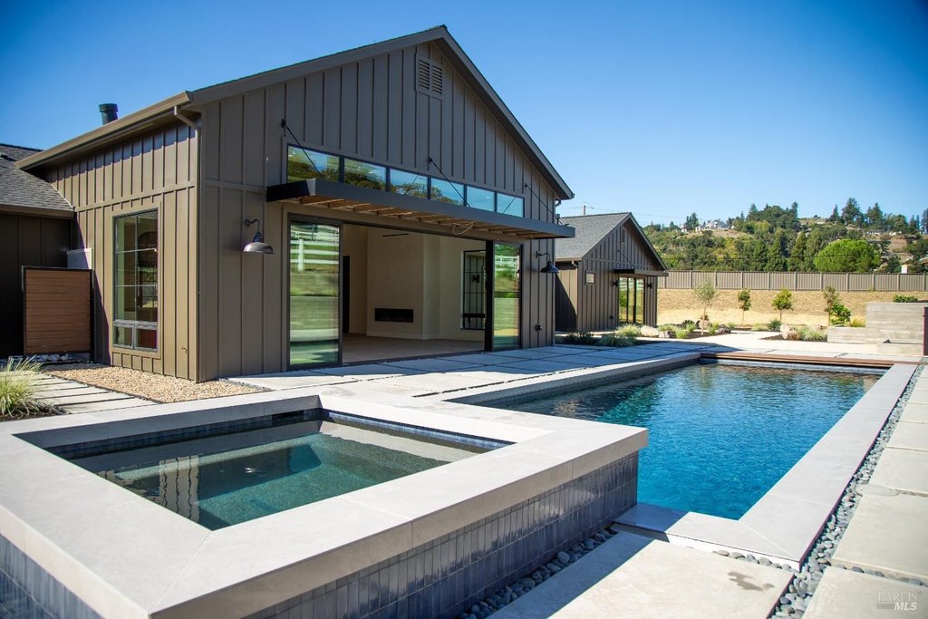 Santa Rosa, California, 95403, United States, 4 Bedrooms Bedrooms, ,6 BathroomsBathrooms,Residential,Forsale,1985918