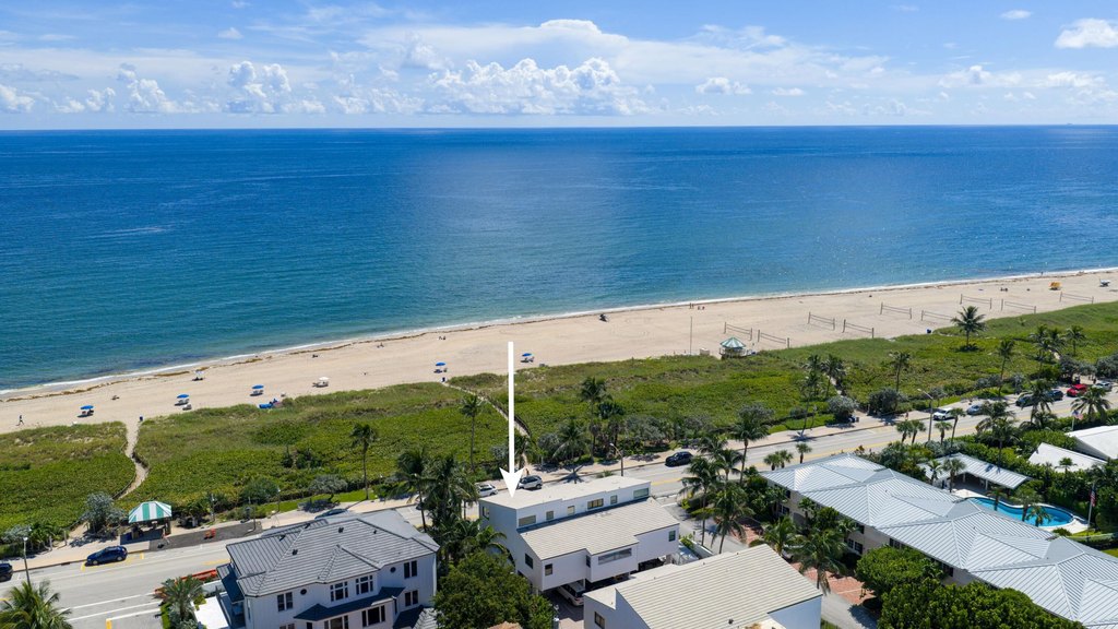 Delray Beach, Florida, 33483, United States, 2 Bedrooms Bedrooms, ,2 BathroomsBathrooms,Residential,Forsale,1969899