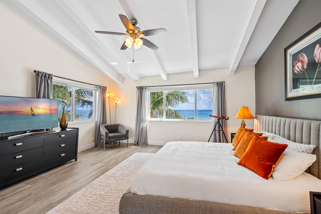 Delray Beach, Florida, 33483, United States, 2 Bedrooms Bedrooms, ,2 BathroomsBathrooms,Residential,Forsale,1969899