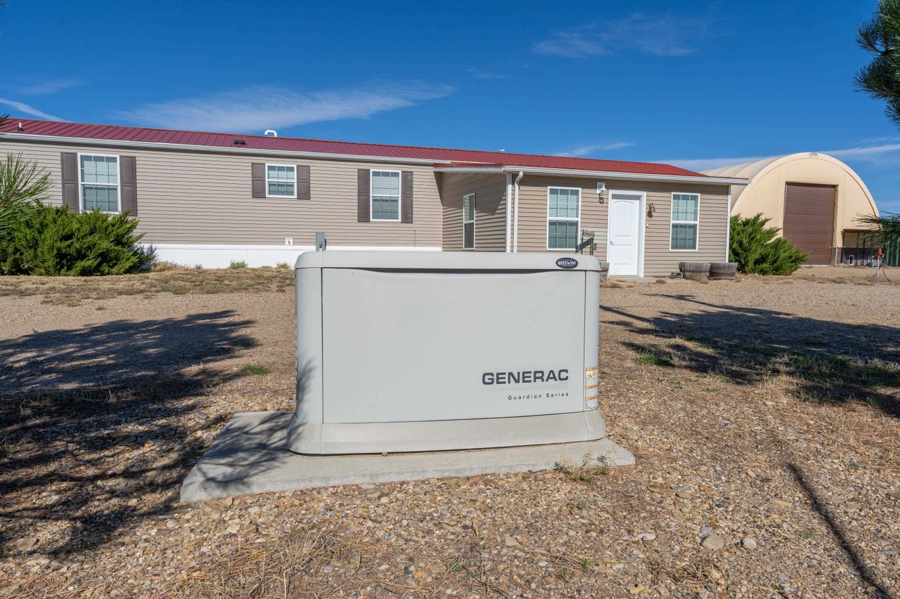 Milesville, South Dakota, 57553, United States, 4 Bedrooms Bedrooms, ,4 BathroomsBathrooms,Residential,Forsale,1962262