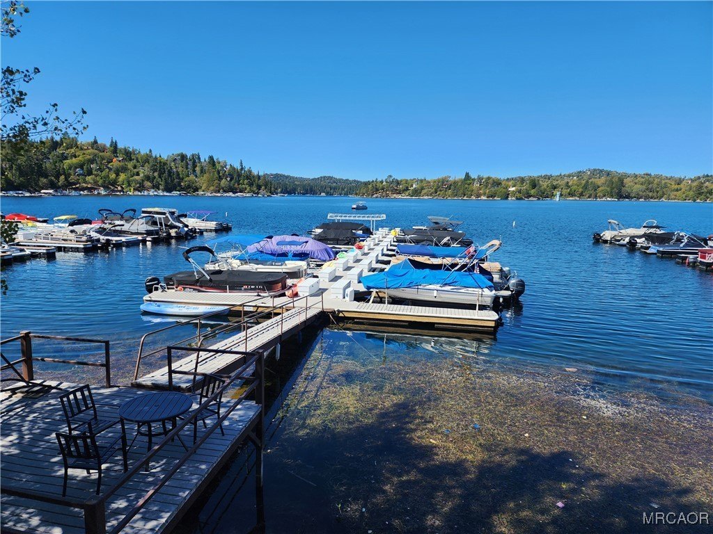 Lake Arrowhead, California, 92352, United States, 2 Bedrooms Bedrooms, ,2 BathroomsBathrooms,Residential,Forsale,1971035