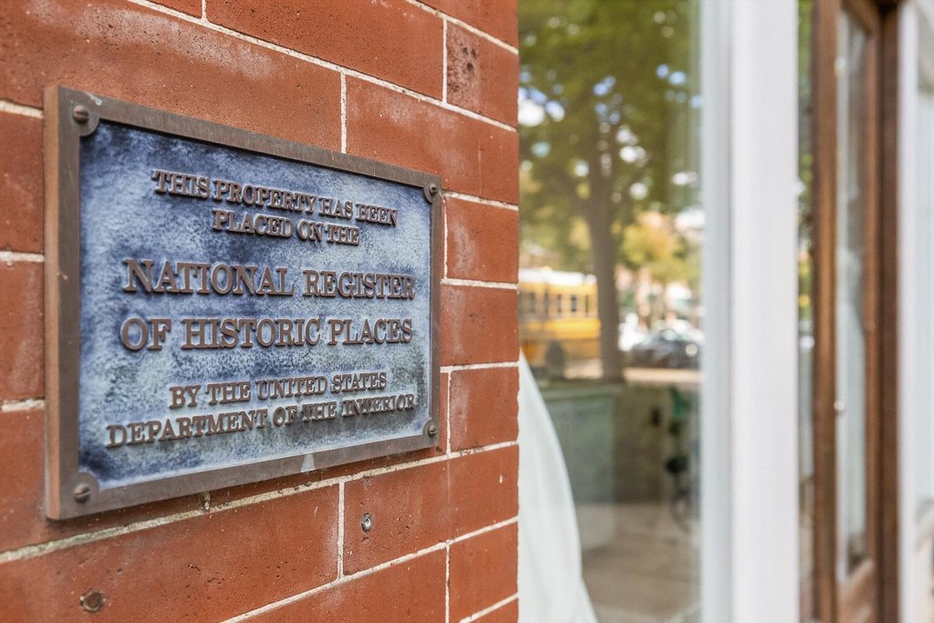 Chattanooga, Tennessee, 37402, United States, 4 Bedrooms Bedrooms, ,4.5 BathroomsBathrooms,Residential,Forsale,2011235