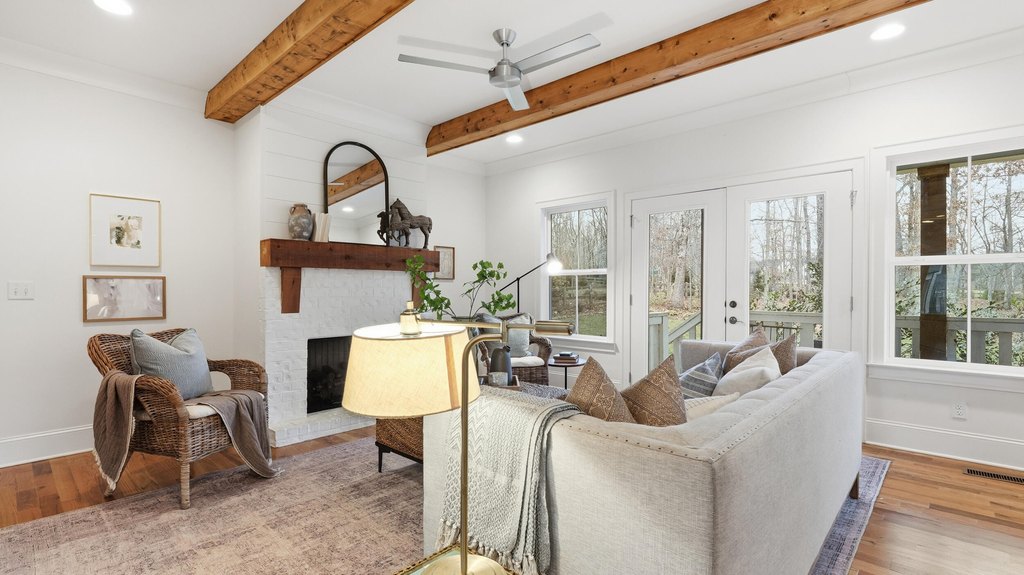 Signal Mountain, Tennessee, 37377, United States, 4 Bedrooms Bedrooms, ,3.5 BathroomsBathrooms,Residential,Forsale,2011259