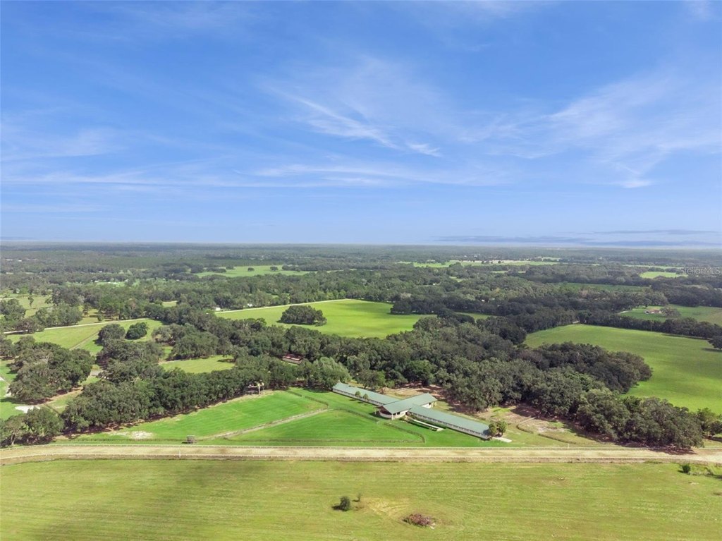 WILLISTON, Florida, 32696, United States, 3 Bedrooms Bedrooms, ,2.5 BathroomsBathrooms,Residential,Forsale,2004594