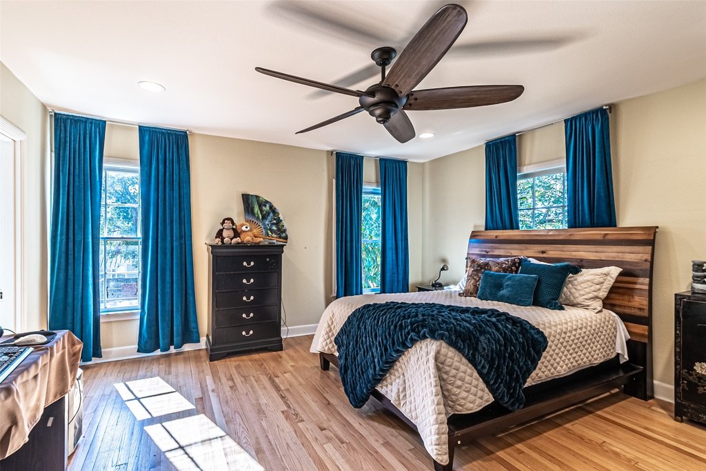 Navasota, Texas, 77868, United States, 4 Bedrooms Bedrooms, ,4.5 BathroomsBathrooms,Residential,Forsale,1973414