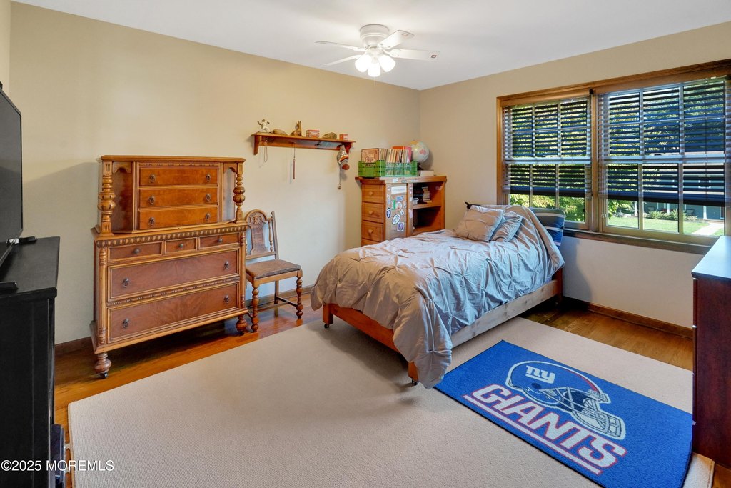 Red Bank, New Jersey, 07701, United States, 5 Bedrooms Bedrooms, ,3 BathroomsBathrooms,Residential,Forsale,1984553