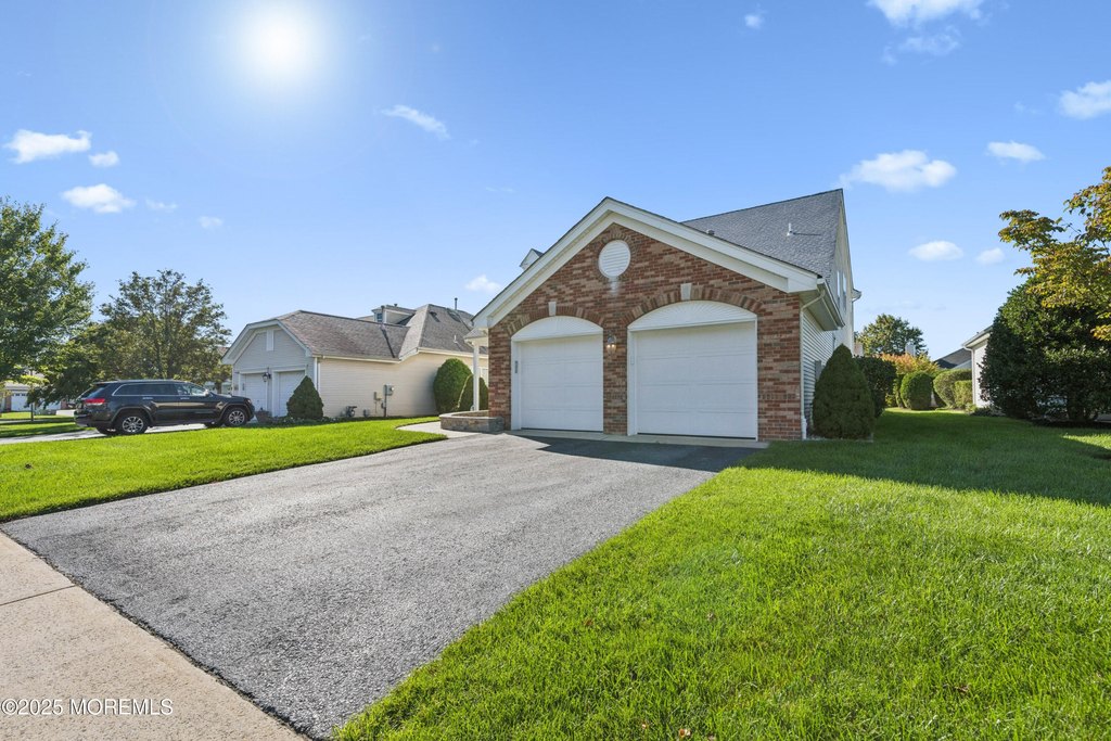 Manasquan, New Jersey, 08736, United States, 4 Bedrooms Bedrooms, ,3 BathroomsBathrooms,Residential,Forsale,1984555