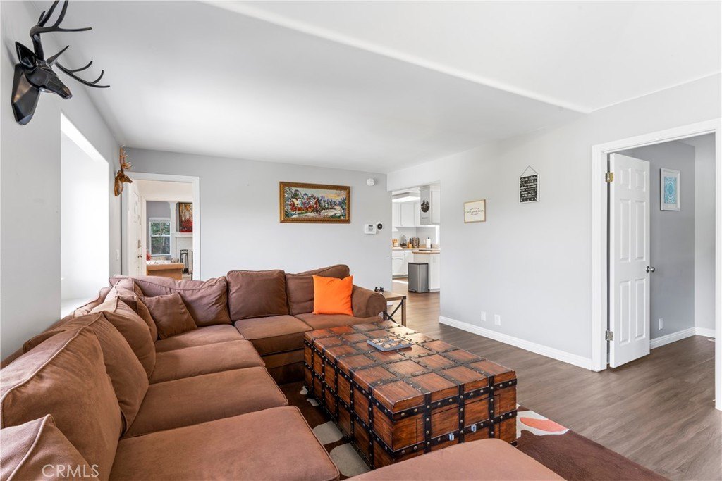 Lake Arrowhead, California, 92352, United States, 4 Bedrooms Bedrooms, ,2.5 BathroomsBathrooms,Residential,Forsale,1971038