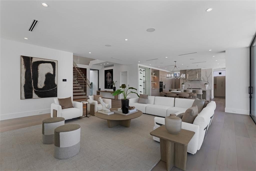 Fort Lauderdale, Florida, 33316, United States, 5 Bedrooms Bedrooms, ,6.5 BathroomsBathrooms,Residential,Forsale,2011541