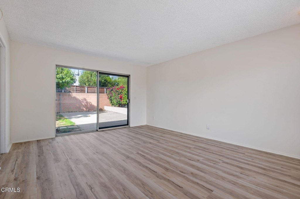 Ventura, California, 93003, United States, 3 Bedrooms Bedrooms, ,2 BathroomsBathrooms,Residential,Forsale,1985946