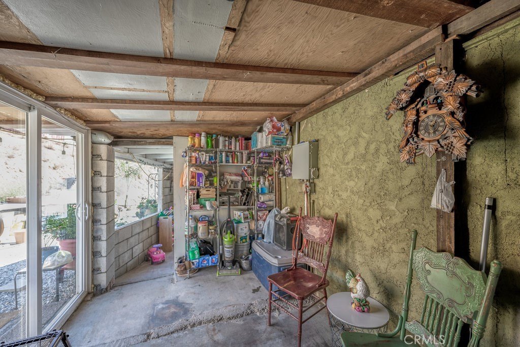 Agua Dulce, California, 91390, United States, 2 Bedrooms Bedrooms, ,4 BathroomsBathrooms,Residential,Forsale,2004098