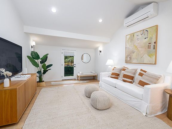 Kenwood, California, 95452, United States, 2 Bedrooms Bedrooms, ,2 BathroomsBathrooms,Residential,Forsale,1985916