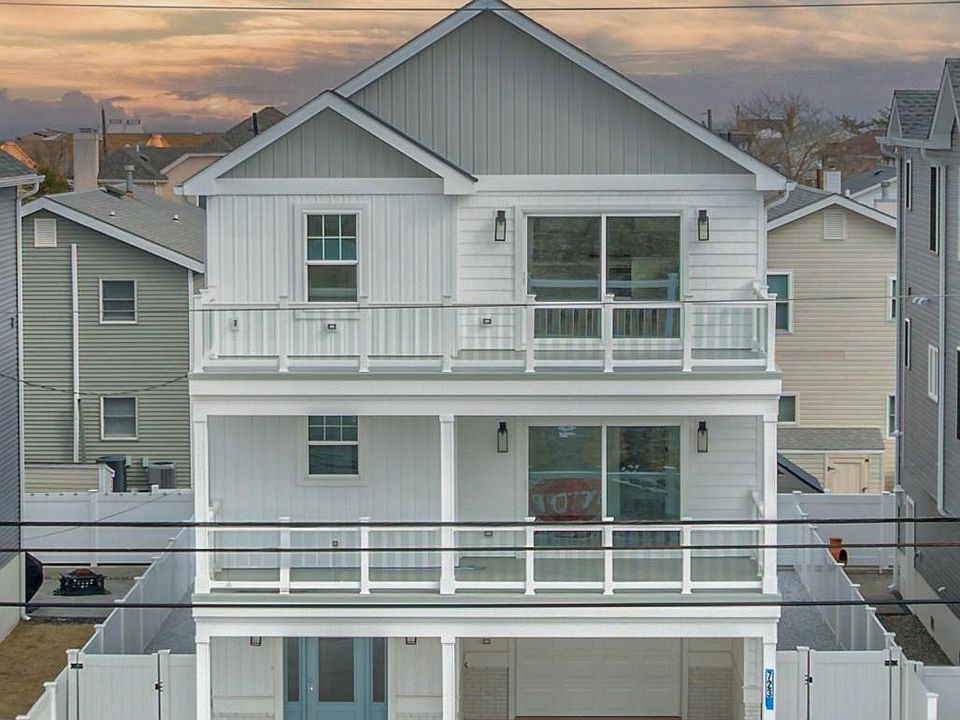 North Wildwood, New Jersey, 08260, United States, 4 Bedrooms Bedrooms, ,3 BathroomsBathrooms,Residential,Forsale,1967263