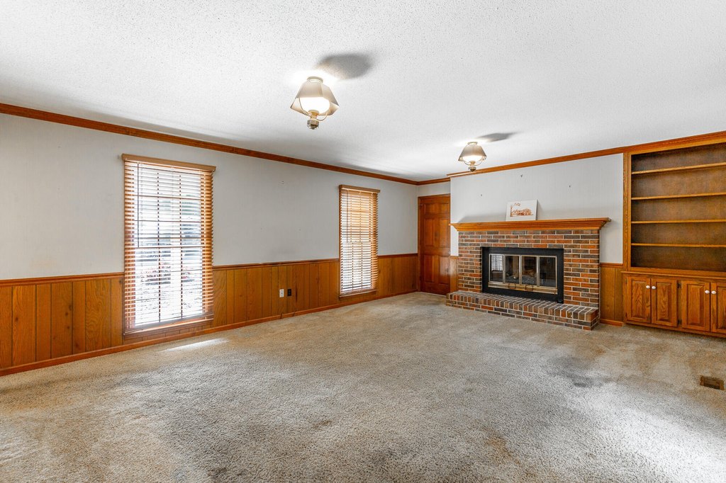 Chattanooga, Tennessee, 37421, United States, 5 Bedrooms Bedrooms, ,4 BathroomsBathrooms,Residential,Forsale,1995318