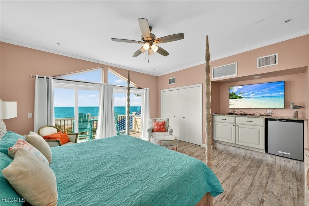 Captiva, Florida, 33924, United States, 4 Bedrooms Bedrooms, ,3.5 BathroomsBathrooms,Residential,Forsale,1971928