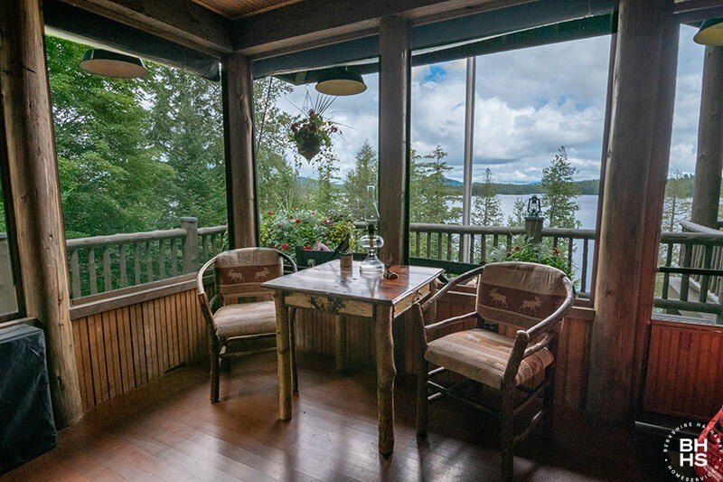 Saranac Lake, New York, 12983, United States, 7 Bedrooms Bedrooms, ,5 BathroomsBathrooms,Residential,Forsale,1999417