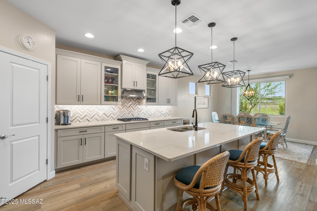 Tucson, Arizona, 85742, United States, 3 Bedrooms Bedrooms, ,2 BathroomsBathrooms,Residential,Forsale,1990091