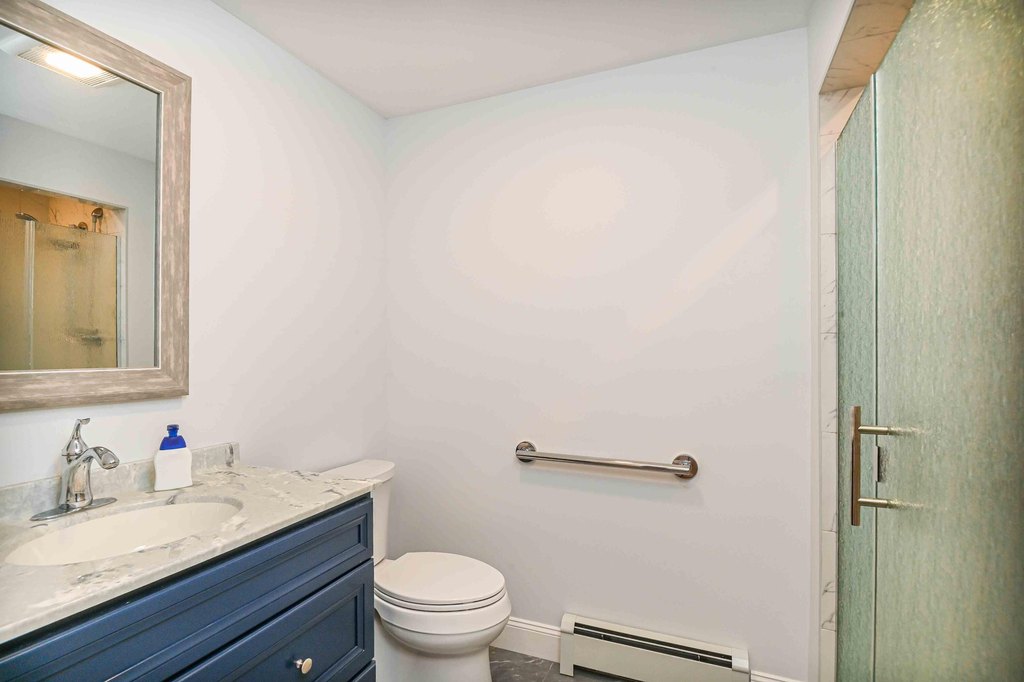 York, Maine, 03909, United States, 3 Bedrooms Bedrooms, ,3 BathroomsBathrooms,Residential,Forsale,1968210