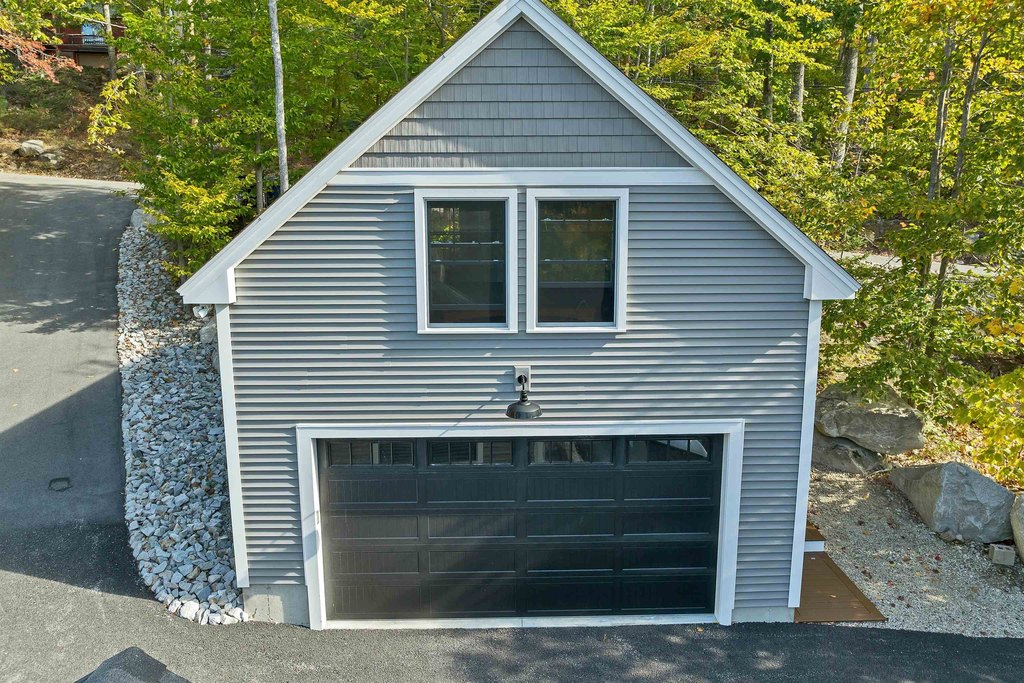 New Durham, New Hampshire, 03855, United States, 3 Bedrooms Bedrooms, ,3 BathroomsBathrooms,Residential,Forsale,2004714