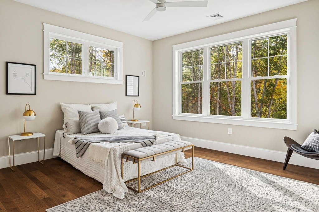 Newington, New Hampshire, 03801, United States, 4 Bedrooms Bedrooms, ,4.5 BathroomsBathrooms,Residential,Forsale,2002401