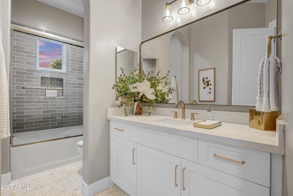 Gold Canyon, Arizona, 85118, United States, 3 Bedrooms Bedrooms, ,3 BathroomsBathrooms,Residential,Forsale,2000277