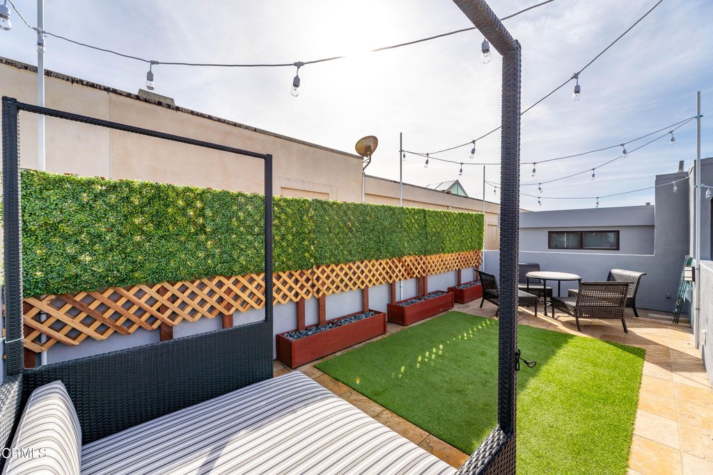 Oxnard, California, 93035, United States, 5 Bedrooms Bedrooms, ,4.5 BathroomsBathrooms,Residential,Forsale,2004315