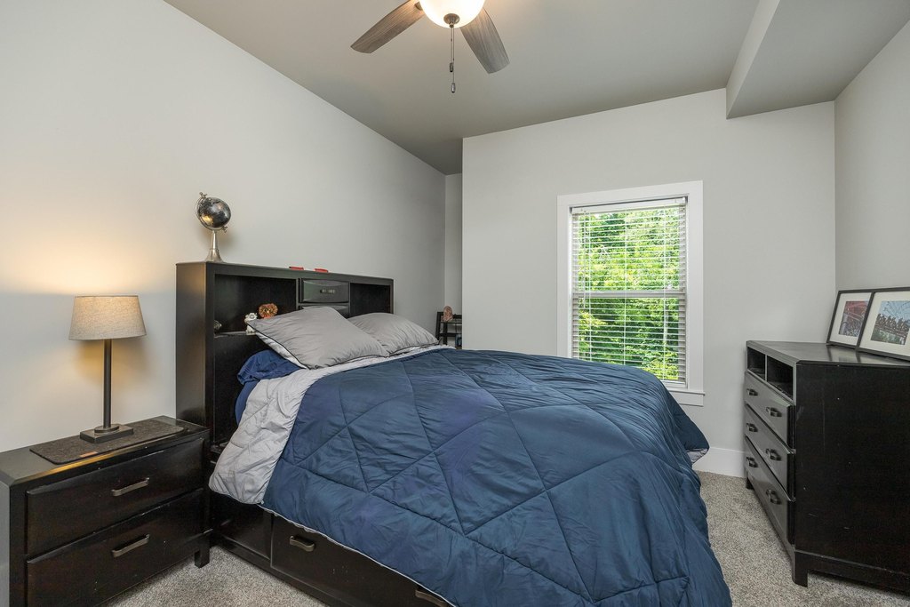 Harrison, Tennessee, 37341, United States, 4 Bedrooms Bedrooms, ,2.5 BathroomsBathrooms,Residential,Forsale,1922197