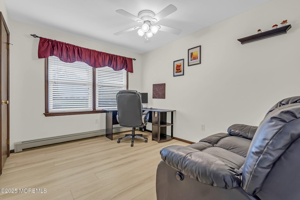 Toms River, New Jersey, 08753, United States, 3 Bedrooms Bedrooms, ,2 BathroomsBathrooms,Residential,Forsale,1994030